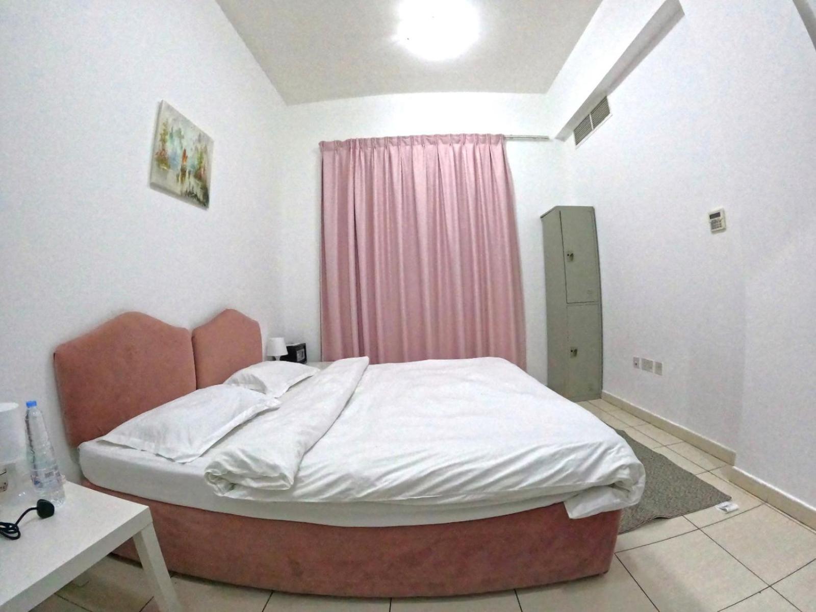 Al Badaa Star Residence - Home Stay Dubai Esterno foto